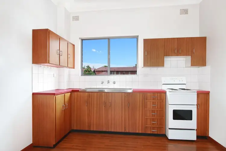 Fourth view of Homely unit listing, 5/20 Rowland Avenue, Wollongong NSW 2500