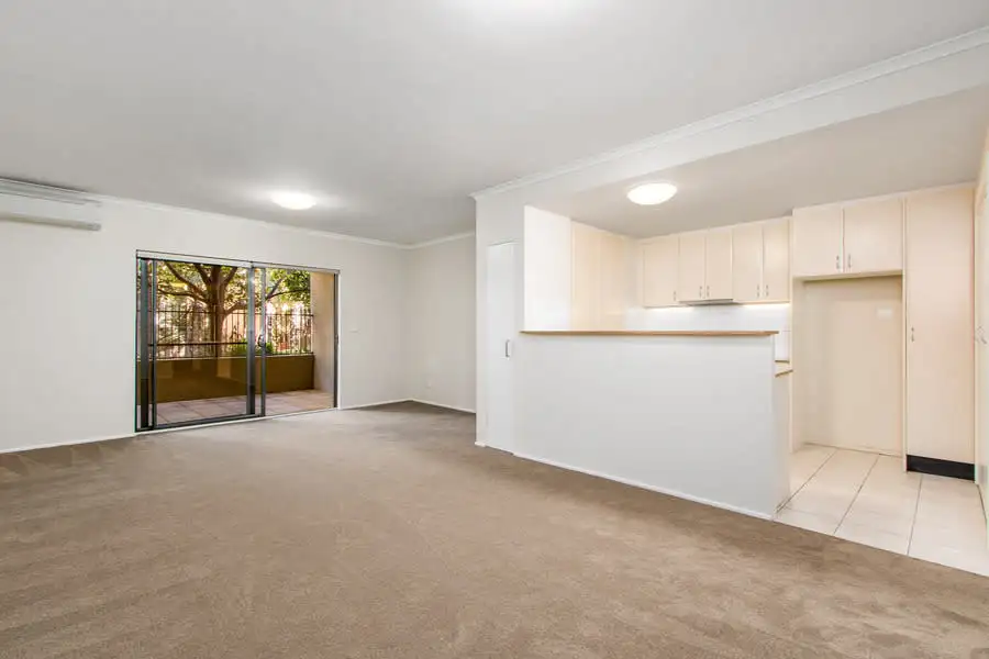 Main view of Homely unit listing, 2/17-19 Old Barrenjoey Road, Avalon Beach NSW 2107