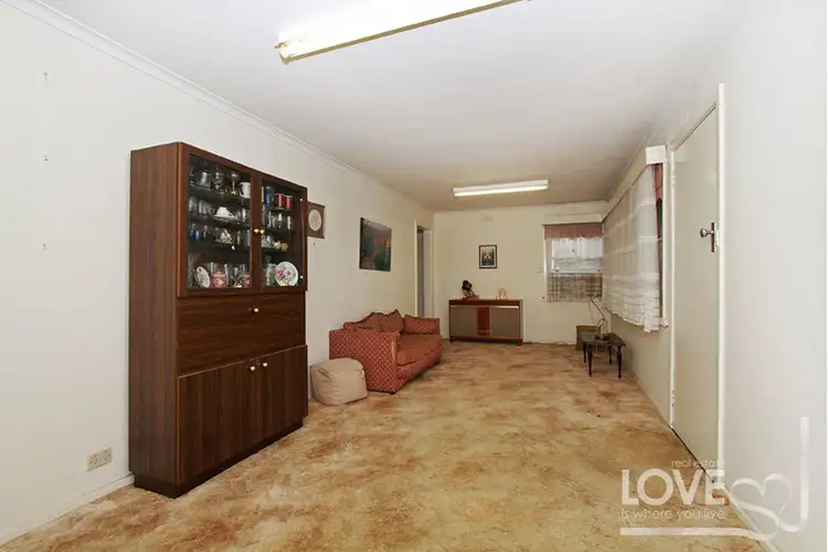 Fifth view of Homely house listing, 33 Howard Street, Reservoir VIC 3073