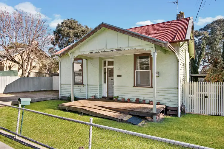 48 Horace Street, Quarry Hill VIC 3550
