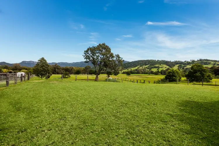 342 Calderwood Road, Calderwood NSW 2527