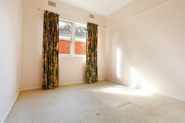Sixth view of Homely house listing, 10 Devon Road, Cambridge Park NSW 2747