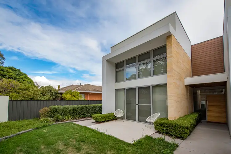 1/99 Ainsworth Street