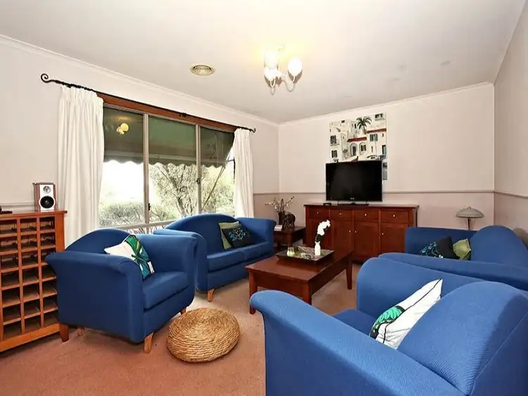 15 Madeleine Court, Somerville VIC 3912