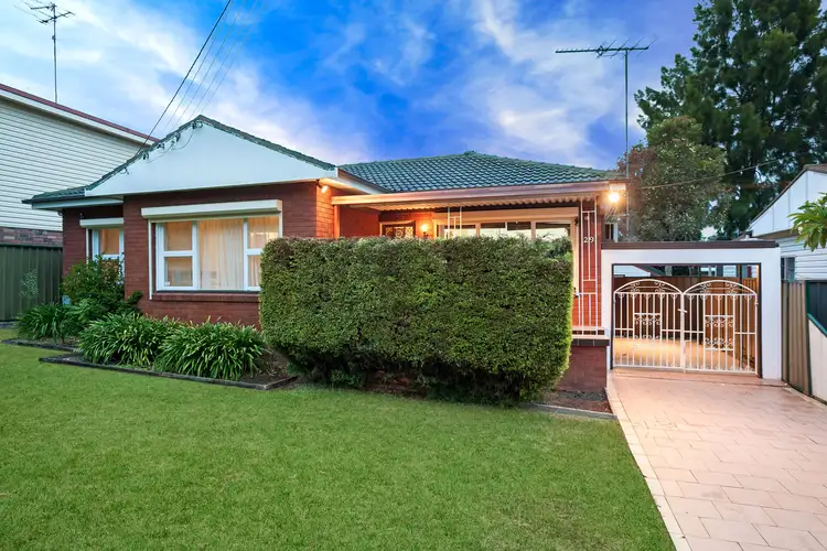 29 James Street, Seven Hills NSW 2147