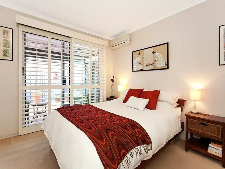 Fourth view of Homely villa listing, 1/32 Osterley Road, Carina Heights QLD 4152