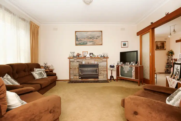 Second view of Homely house listing, 5 Lloyd Avenue, Reservoir VIC 3073