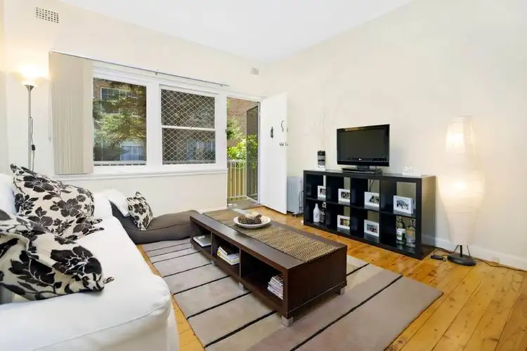 Third view of Homely unit listing, 2/7 Coast Avenue, Cronulla NSW 2230