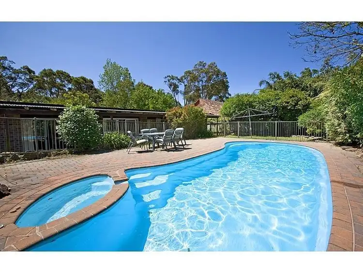 24 Timbarra Road, St Ives NSW 2075