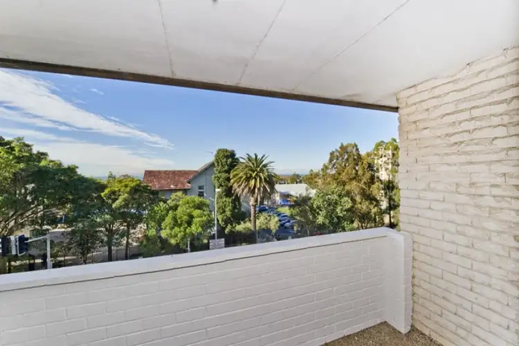 Second view of Homely unit listing, 5/18 Wellington Street, Bondi NSW 2026