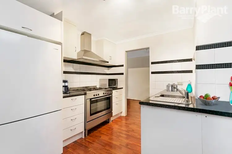 Sixth view of Homely house listing, 7 Valma Avenue, Cranbourne VIC 3977