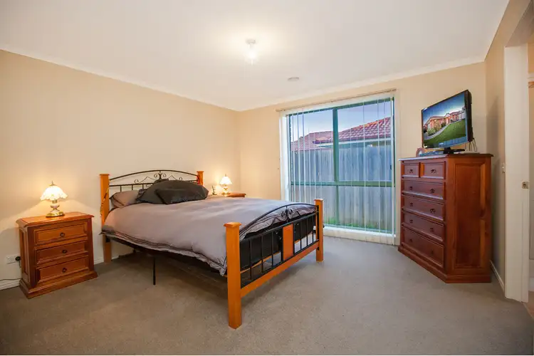 Fifth view of Homely house listing, 17 Heidi Court, Pakenham VIC 3810