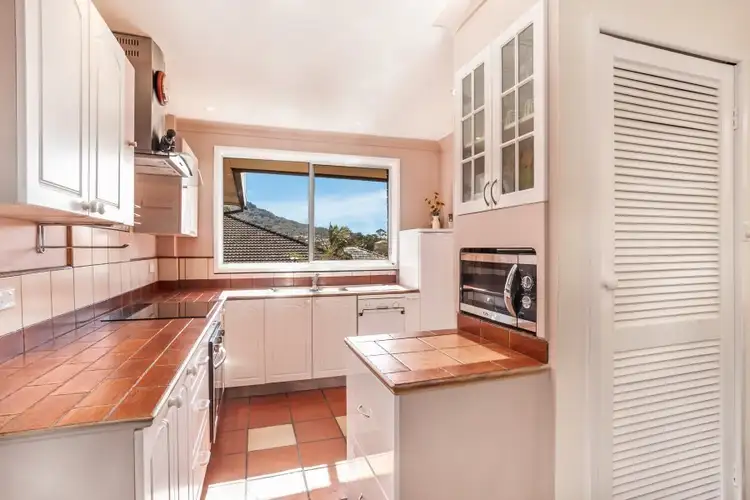 Third view of Homely apartment listing, 2/11 Zelang Avenue, Figtree NSW 2525