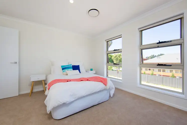 Seventh view of Homely house listing, 2 Irvington Court, Albury NSW 2640