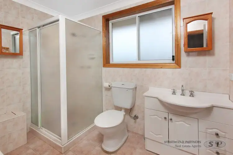 Fifth view of Homely house listing, 5/25 Fox Hills Crescent, Prospect NSW 2148