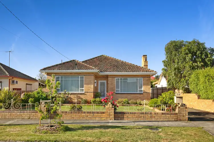 34 Carrington Road, Reservoir VIC 3073