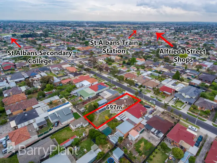 52 Vincent Avenue, St Albans VIC 3021