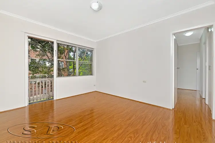 3/3-5 Davidson Street, Greenacre NSW 2190