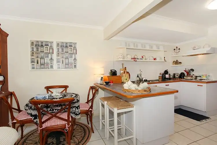2/20 Arwen Street, Maroochydore QLD 4558