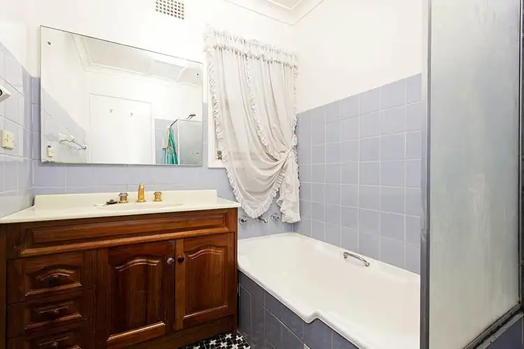 Sixth view of Homely house listing, 4 Silverwater Crescent, Miranda NSW 2228