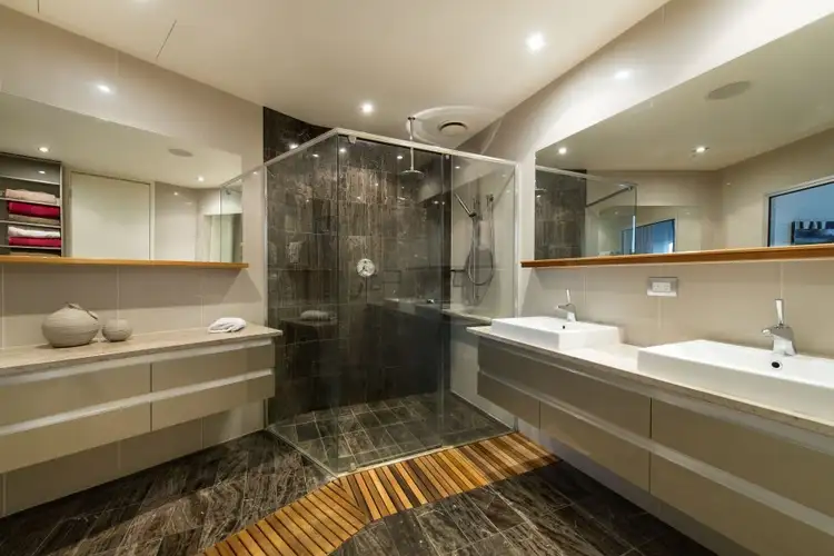 Third view of Homely apartment listing, 17/205 Coronation Drive, Milton QLD 4064