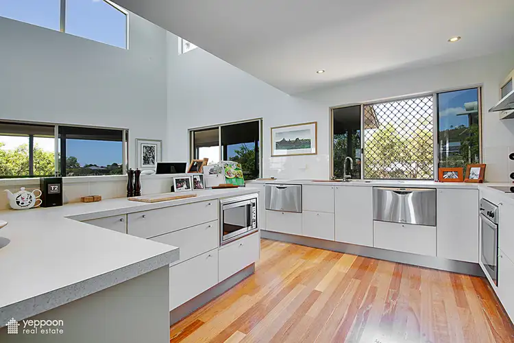 Sixth view of Homely house listing, 5 Pacific Vista Close, Pacific Heights QLD 4703