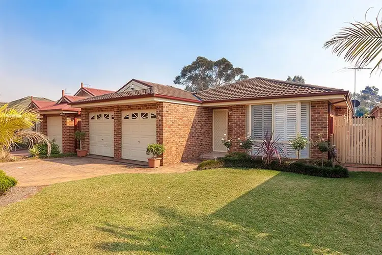 10 Tweed Court, Wattle Grove NSW 2173