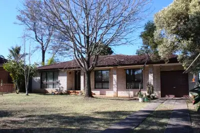 11 Motu Place, Glenfield NSW 2167