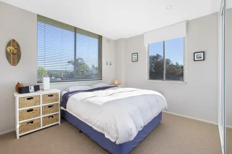 Fifth view of Homely apartment listing, 15/18 Mactier Street, Narrabeen NSW 2101