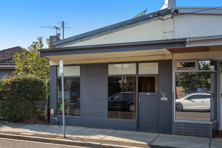15 Bellairs Avenue, Seddon VIC 3011