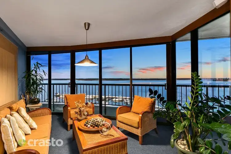 39/17 Bayview Street, Runaway Bay QLD 4216