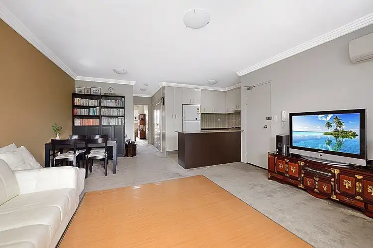 Third view of Homely apartment listing, 6/11 Mandemar Avenue, Homebush West NSW 2140