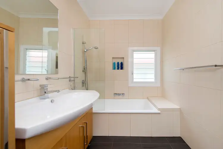 Fifth view of Homely house listing, 48 Hockings Street, Holland Park West QLD 4121