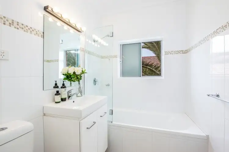 Third view of Homely unit listing, 5/3 Caronia Avenue, Cronulla NSW 2230
