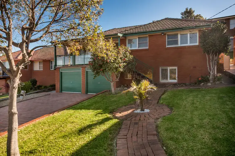 Main view of Homely house listing, 10 St Johns Avenue, Mangerton NSW 2500