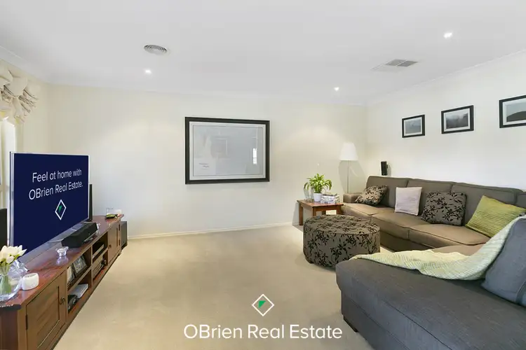 Sixth view of Homely house listing, 27 Hillview Drive, Carrum Downs VIC 3201