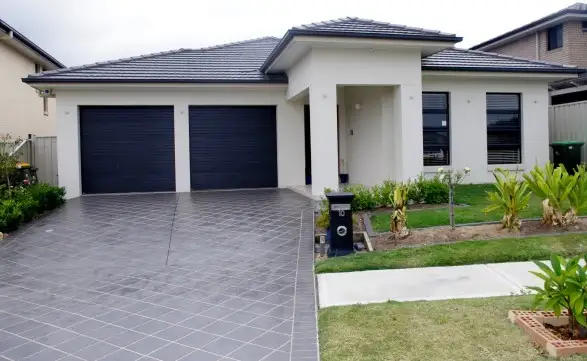 Second view of Homely house listing, 10 Lillypilly Drive, Voyager Point NSW 2172