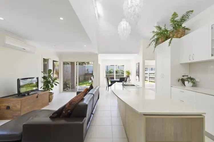 Fifth view of Homely unit listing, 3/8 New Street, Mount Lofty QLD 4350
