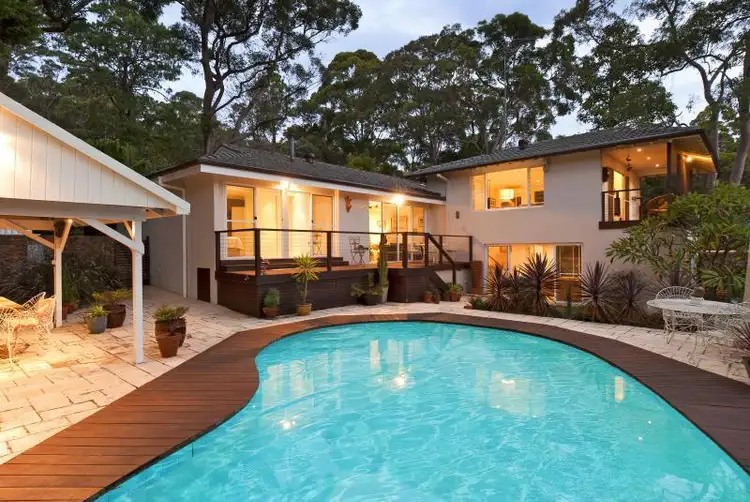 19 Gilwinga Drive, Bayview NSW 2104