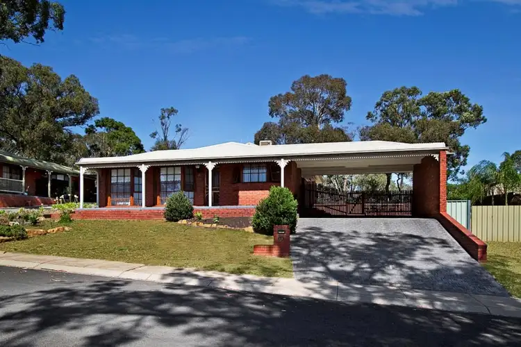 24 Akoonah Drive, Golden Square VIC 3555