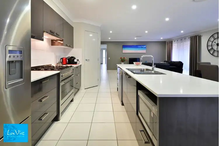 21 Patricius Place, Augustine Heights QLD 4300
