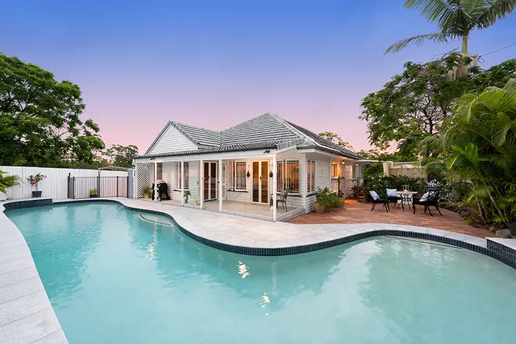 52 Molonga Terrace, Graceville QLD 4075
