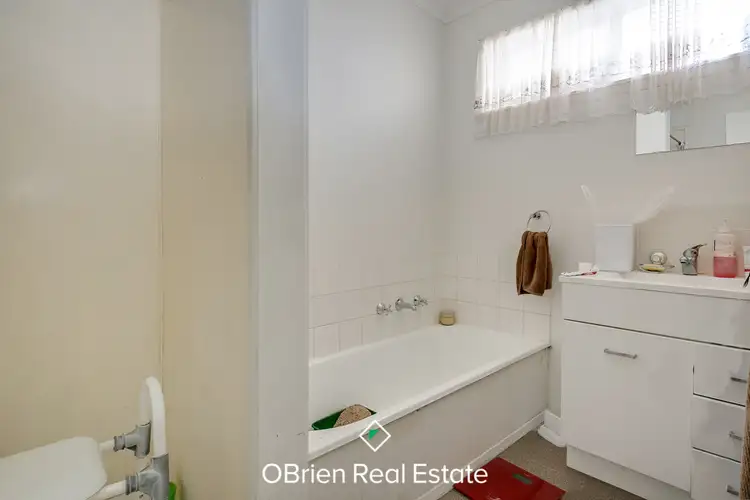 Fifth view of Homely house listing, 2 Ballarto Road, Frankston North VIC 3200