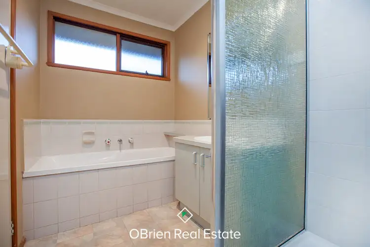 Fifth view of Homely house listing, 1A Anita Place, Pakenham VIC 3810