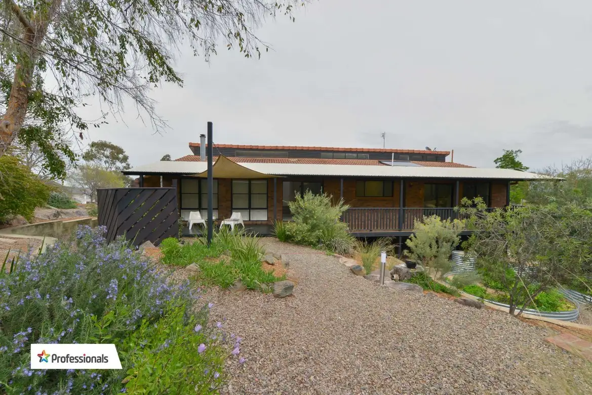 Main view of Homely house listing, 1 Woodburn Way, Tamworth NSW 2340