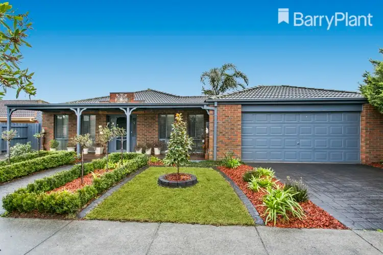 8 Pledger Close, Narre Warren South VIC 3805