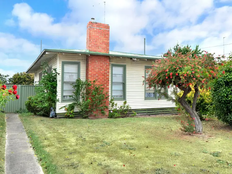 17 Marigold Street, Wendouree VIC 3355