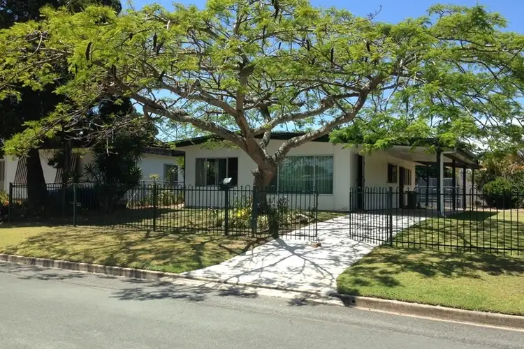 9 Cormorant Street, Bongaree QLD 4507