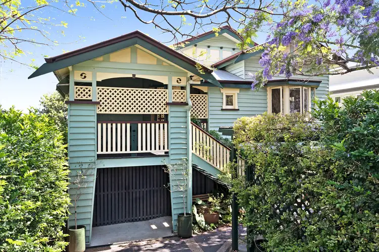13 Adamson Street, Wooloowin QLD 4030