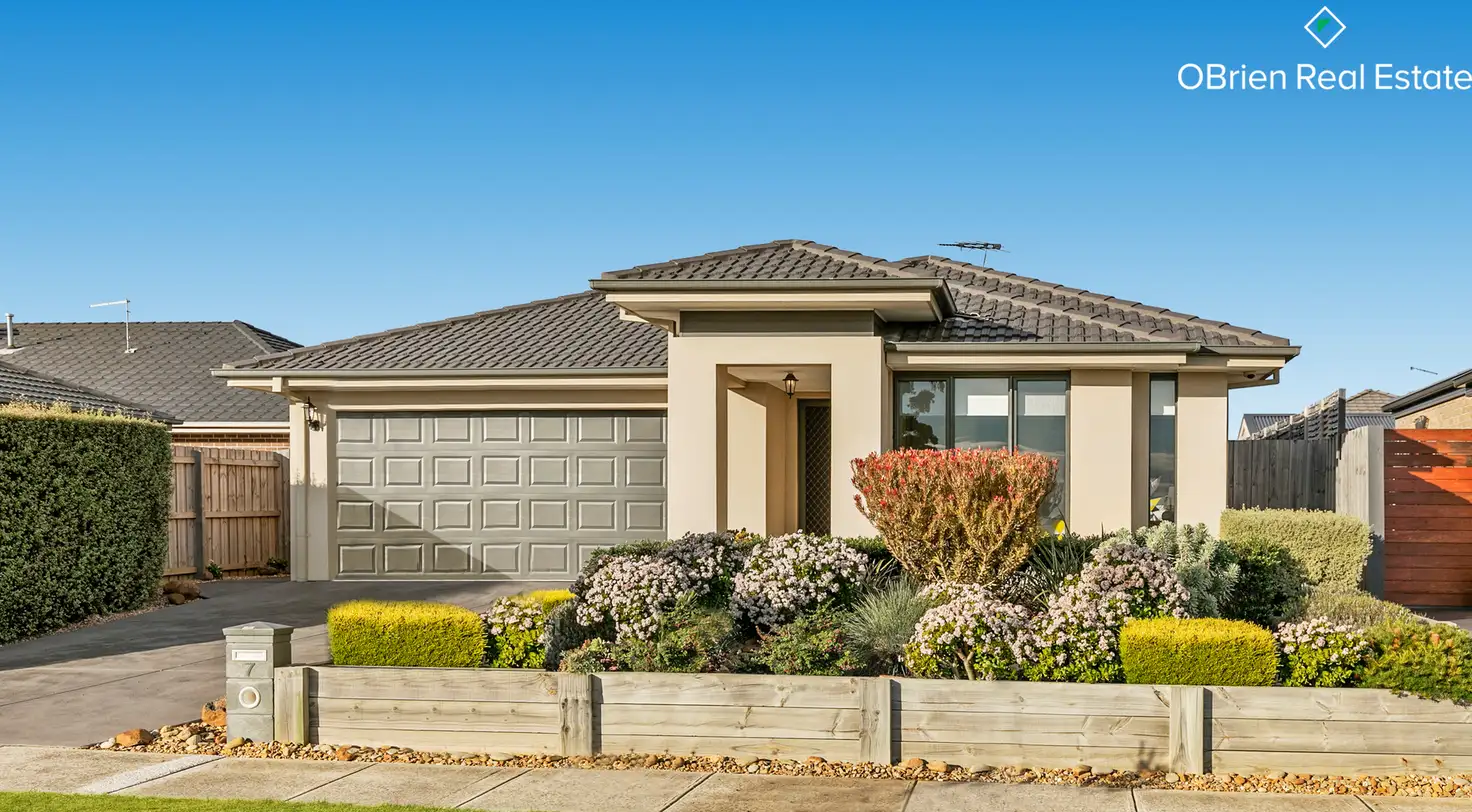 Main view of Homely house listing, 7 Paradise Way, Skye VIC 3977